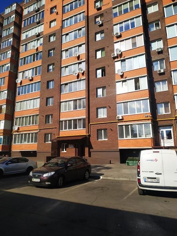 Апартаменты Apartments in the new building, street Chornovola Ровно-77